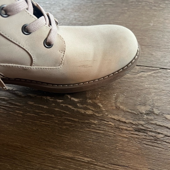 Crown Vintage Marley Boot Women’s Lace-Up Tan Utility Boots with Padded Ankle - Picture 7 of 9